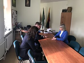 Wiceminister oświaty po spotkaniach w Rejonie Trockim: Czuję się okłamany Wiceminister oświaty po spotkaniach w Rejonie Trockim: Czuję się okłamany