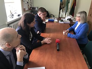 Wiceminister oświaty po spotkaniach w Rejonie Trockim: Czuję się okłamany Wiceminister oświaty po spotkaniach w Rejonie Trockim: Czuję się okłamany
