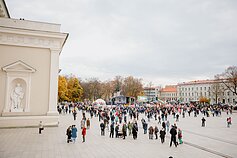 Lietuvos šeimų sąjūdžio mitingas Katedros aikštėje Lietuvos šeimų sąjūdžio mitingas Katedros aikštėje