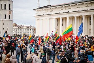 Lietuvos šeimų sąjūdžio mitingas Katedros aikštėje Lietuvos šeimų sąjūdžio mitingas Katedros aikštėje
