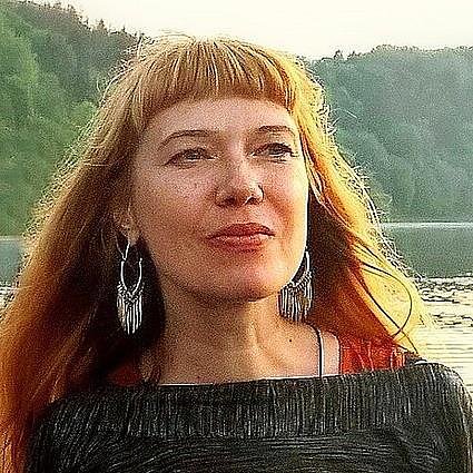 Mažoji studija. Kultūra ir religija. Rašytoja Laura Sintija Černiauskaitė ir jos „Džiaugsmynas“