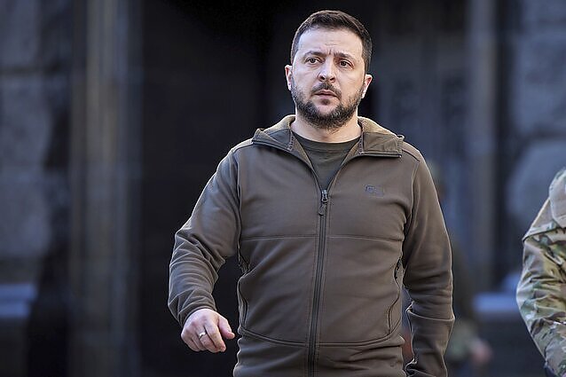 Panorama. Kyjivas Rusijos kaltinimus Ukrainą planuojant panaudoti „nešvarią bombą“ vadina absurdiškais