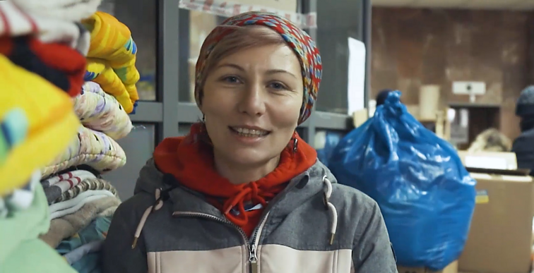 Liudmila su dukra jau nuo karo pradžios savanoriauja.