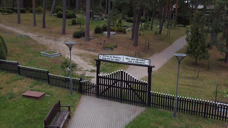 Atspindžiai. Paveldo kolekcija. Nidos ir Preilos kapinės ir senieji antkapiniai paminklai – krikštai