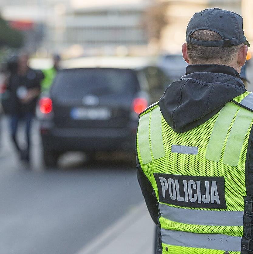 BNS  nuotr., Santara. Audycja w języku polskim. Wzmożona kontrola ruchu na drogach Litwy