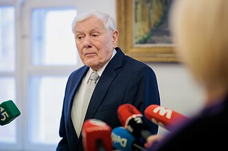 Valdas Adamkus