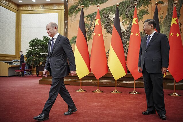 Olafas Scholzas ir Xi Jinpingas Olafas Scholzas ir Xi Jinpingas
