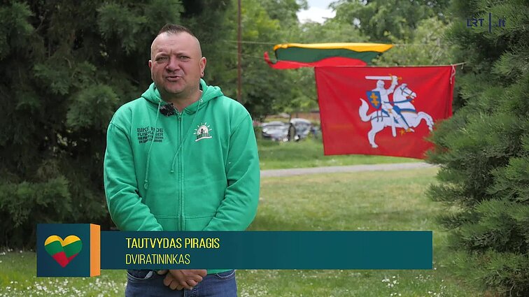 Stilizuoto lietuviško Vyčio autorius saulėtoje Floridoje turi įkūręs ištisą lietuvišką kaimą
