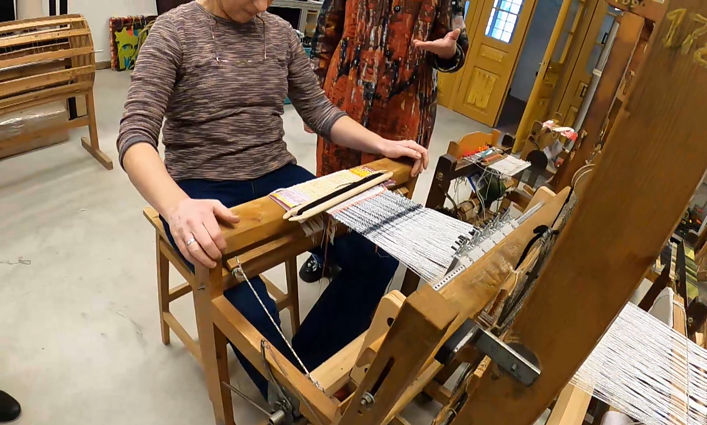 Kauno tekstilininkai prie upės