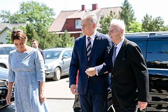 Diana Nausėdienė, Gitanas Nausėda, Antanas Nausėda