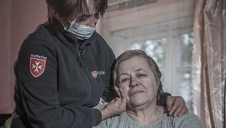 Kiekvienas vargstantis senelis – mūsų senelis: „Maltiečių sriubos“ akcija kviečia prisidėti prie iniciatyvos