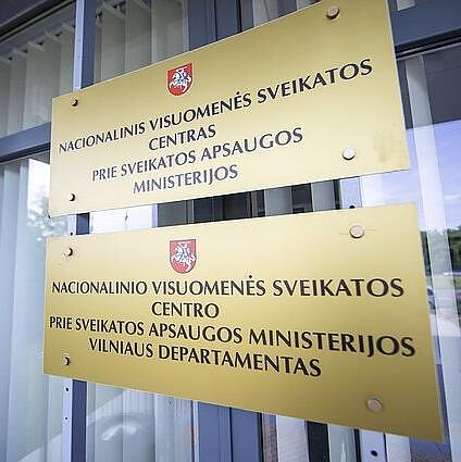 LRT Aktualijų studija. Kas atsakys už fiktyvius higienos ar pirmosios pagalbos kursus?