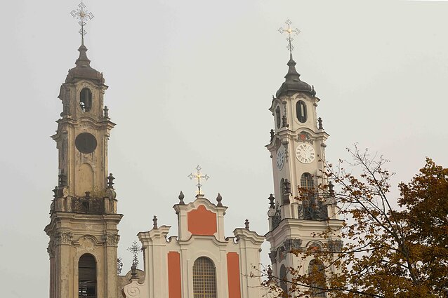 Viešpaties Dangun Žengimo (Misionierių) bažnyčios bokštai