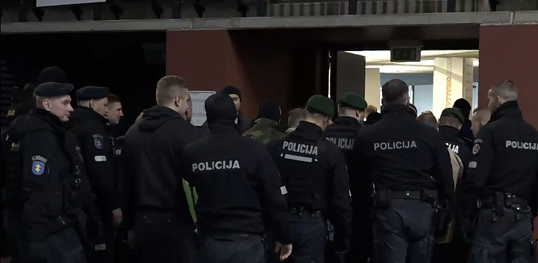 Klaipėdos – pareigūnų pratybos, kaip užtikrinti viešąją tvarką: išbandyta nauja taktika