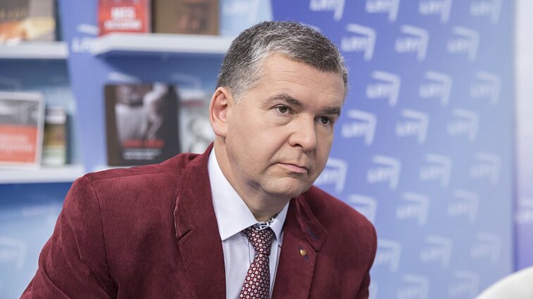 Svarbus pokalbis. Istorikas, Seimo narys Rakutis: stiprėjanti Lenkijos karinė ir politinė galia naudinga ir Lietuvai