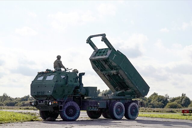 Žinios. JAV Lietuvai parduoda 8 raketines HIMARS sistemas už beveik pusę milijardo eurų