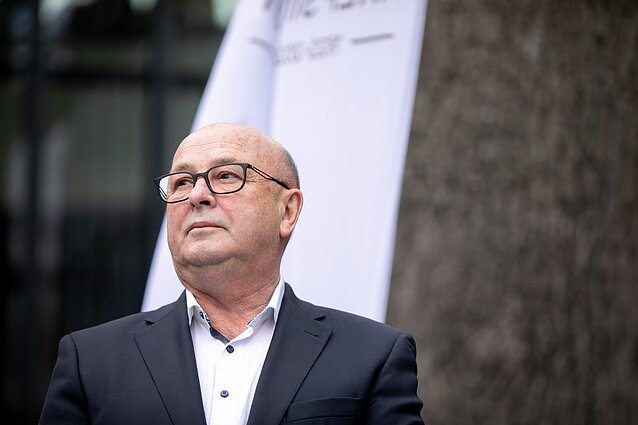 Po atskleistos neskaidrios sklypų Kaune privatizavimo schemos, miesto konservatoriai sako, kad Matijošatis turi trauktis