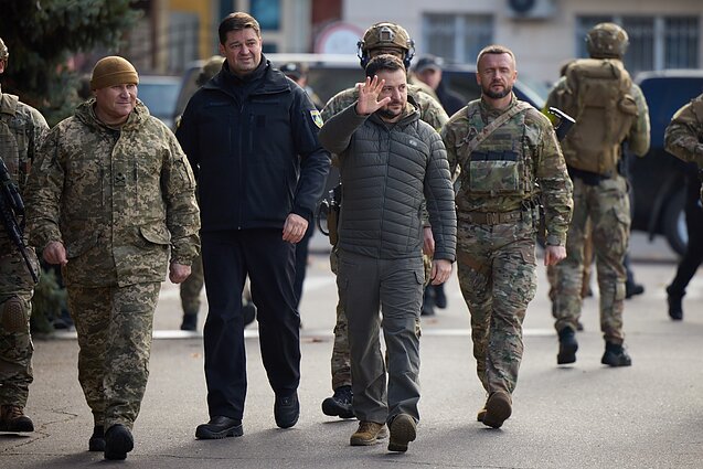 Владимир Зеленский приехал в освобожденный Херсон