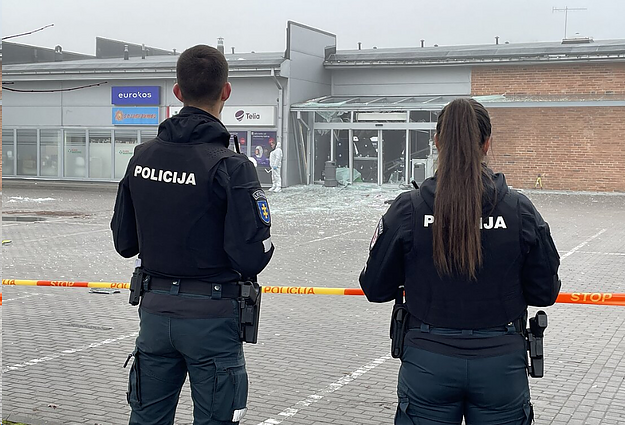 Bankų asociacijos prezidentė: Kazlų Rūdoje pavogtų pinigų vagys nepanaudos, ant jų rankų 2 savaites išliks dažai