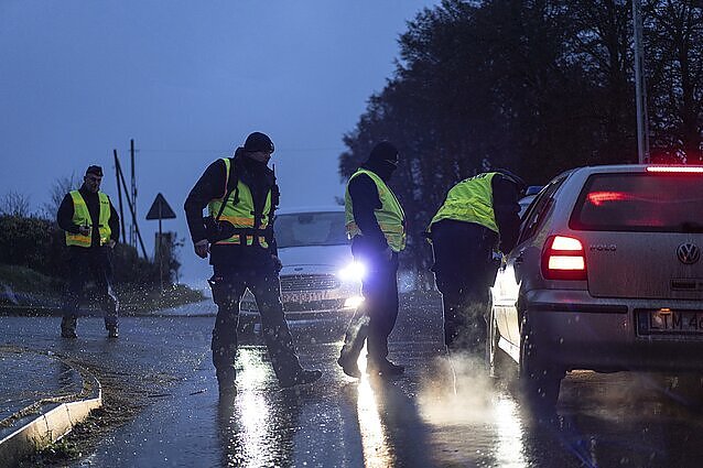 Svarbi valanda. Ekspertas apie Lenkijoje sprogusią raketą: greičiausiai tai įvyko dėl atsitiktinumų sekos