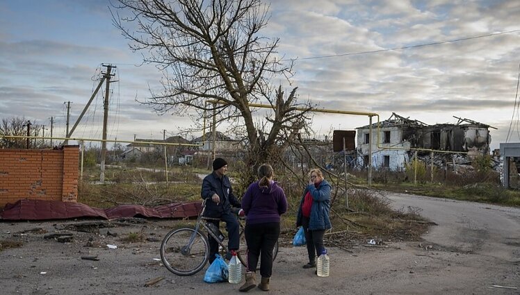 Žinios. Dėl Rusijos atakų prieš Ukrainos infrastruktūrą daugiau nei dešimt milijonų gyventojų palikti be elektros