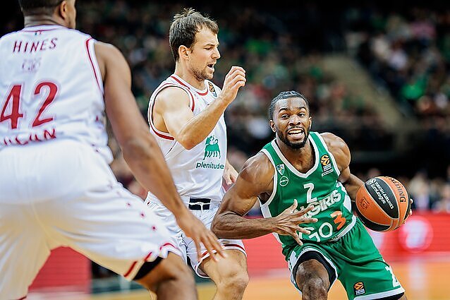 Eurolyga per LRT. Po dviejų kėlinių sėkmė „Žalgirio“ pusėje: į pertrauką kauniečiai išsineša dviženklę persvarą