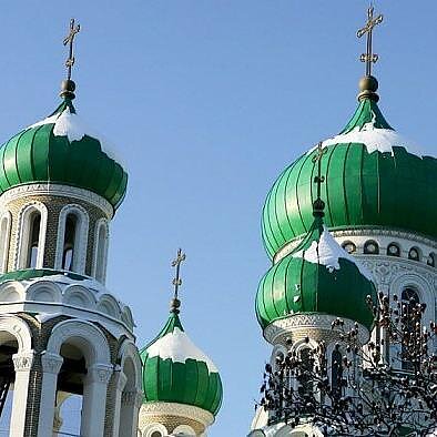 Mažoji studija. Daug buveinių. Kur Rusijos kariai, ten Rusijos ortodoksų Bažnyčia...