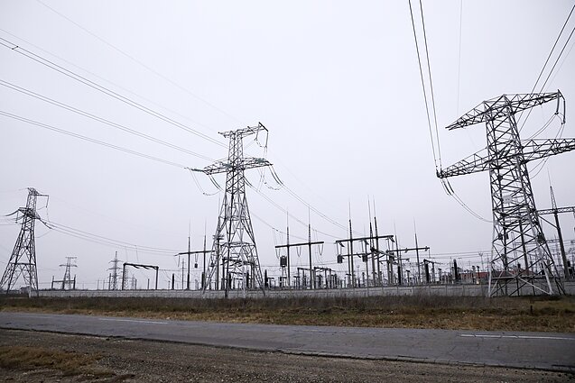 Žinios. Besitęsiantys Rusijos išpuoliai prieš Ukrainos energetikos infrastruktūrą sužlugdė jos beveik pusę