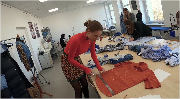 Kolegijos dizaineriai ir kaip sena virsta nauju