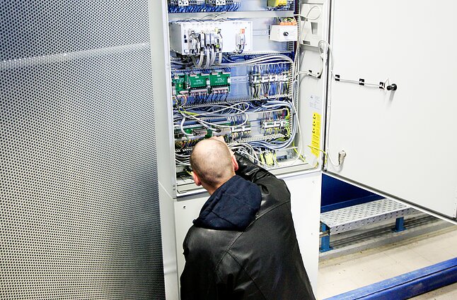 Electrician (associative image)