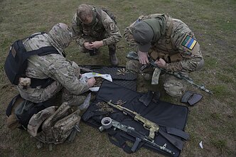 Prie Ukrainos kariuomenės prisijungę čečėnų savanoriai