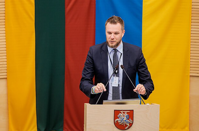 Žinios. Opozicijos interpeliacija Gabrieliui Landsbergiui nepavyko