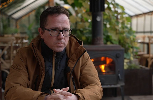 Mūsų rusų gatvė. Eksponatai iš kolekcijos „Protesto menas“ bei pokalbis su politiniu imigrantu Michailu Maglovu