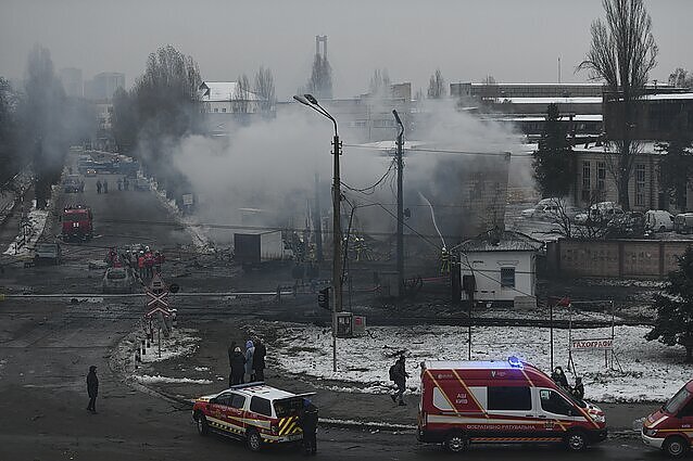 Svarbi valanda. Kremliui toliau raketomis atakuojant Ukrainos miestus, EP Rusiją paskelbė terorizmą remiančia valstybe