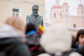 Lietuvos Nepriklausomybės signataro dr. Jono Basanavičiaus gimtadienio minėjimas Lietuvos Nepriklausomybės signataro dr. Jono Basanavičiaus gimtadienio minėjimas