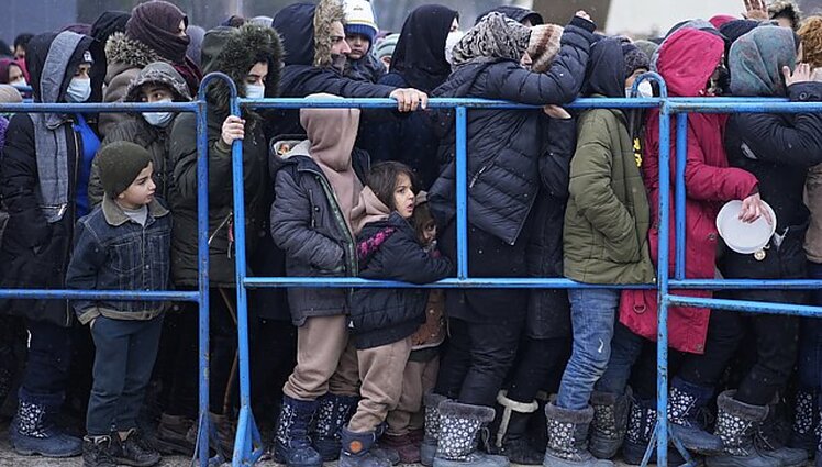 Į neeilinį posėdį renkasi ES ministrai: bandys išspręsti Italijos ir Prancūzijos ginčą dėl Viduržemio jūroje išgelbėtų migrantų