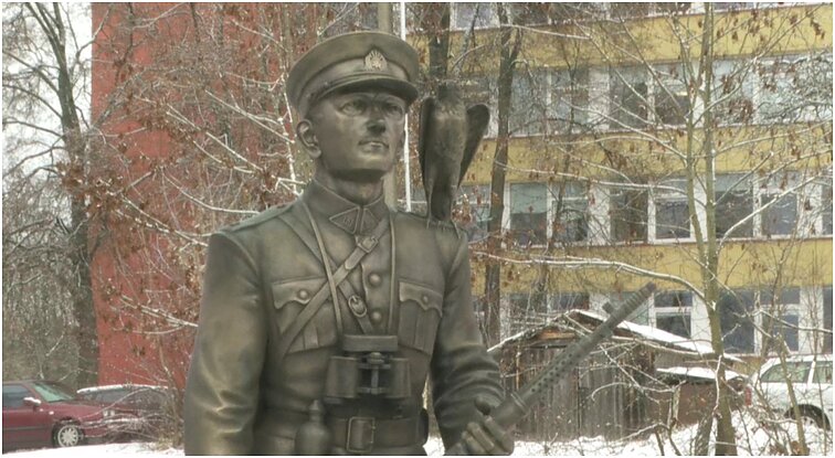 Panorama. Sekmadienį Merkinėje atidengiama Lietuvos partizanų vado Adolfo Ramanausko-Vanago skulptūra (su vertimu į gestų k.)
