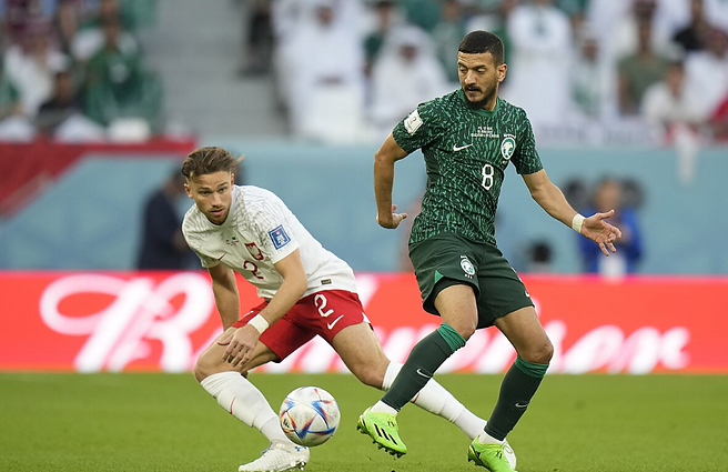 Po VAR peržiūros skiriamas 11 m baudinys: Lenkija atmuša ne tik jį, bet ir antrą Saudo Arabijos smūgį