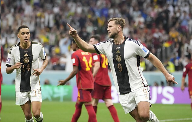 FIFA pasaulio futbolo čempionatas. E grupė. Ispanija – Vokietija
