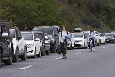 Nuo mobilizacijos į Sakrtvelą bėgantys rusai Nuo mobilizacijos į Sakrtvelą bėgantys rusai