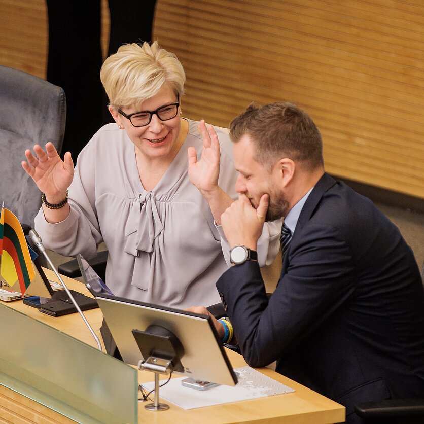 LRT Aktualijų studija. Ar koalicija atlaikys politinius išbandymus?