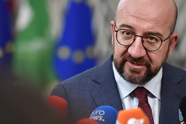 Michelio susitikimas su Xi Jinpingu: ragino pasinaudoti savo įtaka ir padėti baigti karą Ukrainoje