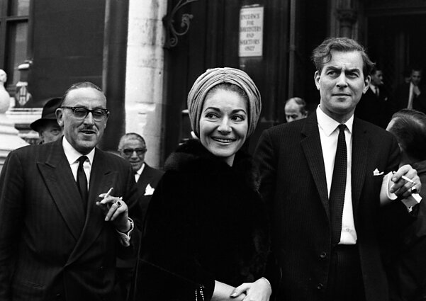 Kokį vaidmenį atliko Maria Callas pirmą kartą užlipusi ant Milano La Scalos scenos?