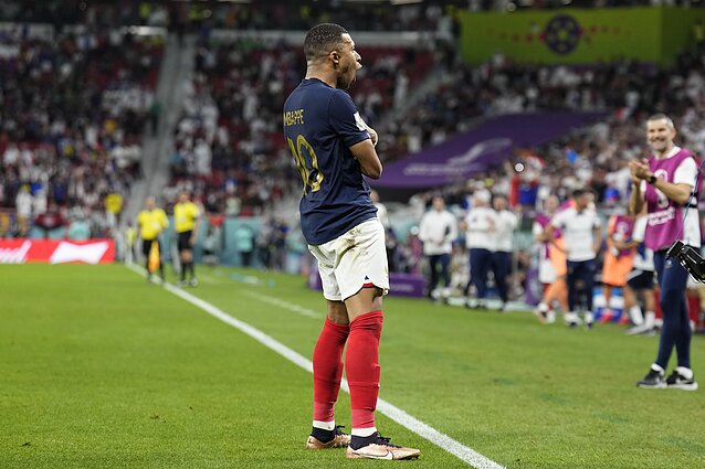 Mbappe rodo visą savo potencialą: tiksliai smūgiuoja į viršutinį vartų kampą ir įtvirtina prancūzų pergalę