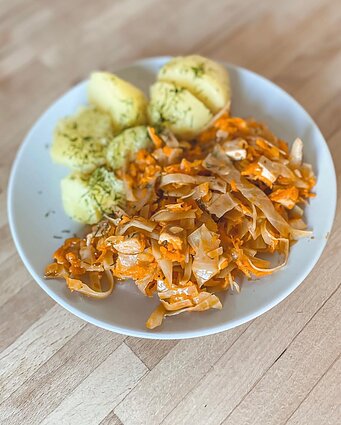 Troškinti kopūstai