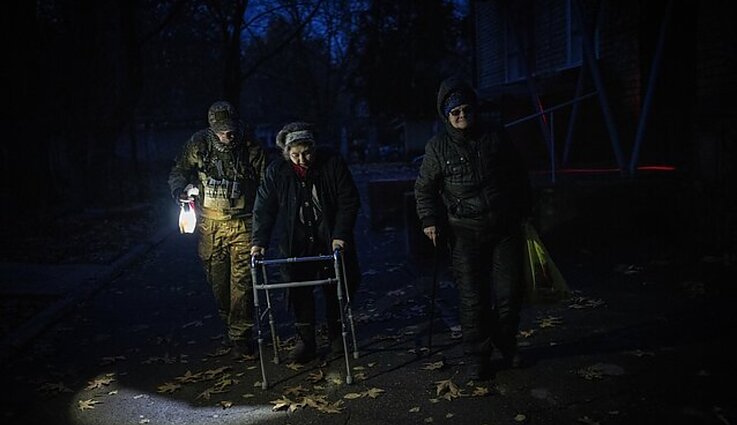 Padėtis Ukrainoje: anot žurnalistės, elektros generatorių garsas – nuolatinė gyventojų kasdienybė