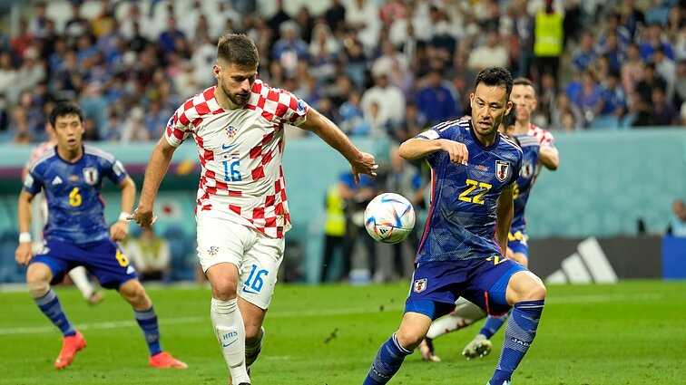 FIFA pasaulio futbolo čempionatas. Gražiausi pirmojo kėlinio epizodai rungtynėse tarp Japonijos ir Kroatijos
