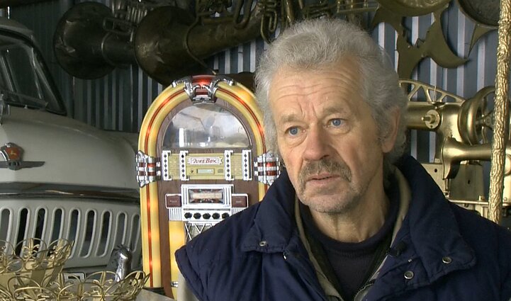 Sklypą dėl sendaikčių nusipirkęs senjoras: anksčiau daiktus dėdavau į kiekvieną laisvą plyšį