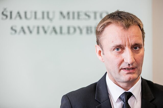 Žinios. Šiaulių merui pareikšti įtarimai dėl galimai neskaidraus pusantro milijono eurų vertės viešojo pirkimo