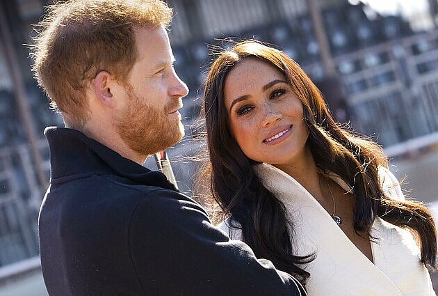 Pasirodė dokumentinis princo Harry ir Meghan Markle pasakojimas: nuo meilės istorijos iki paparacų persekiojimo ir rasizmo